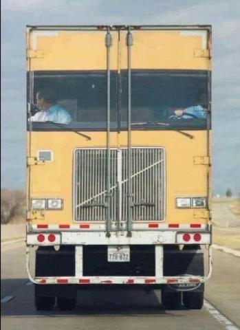 An unusual truck shifting...